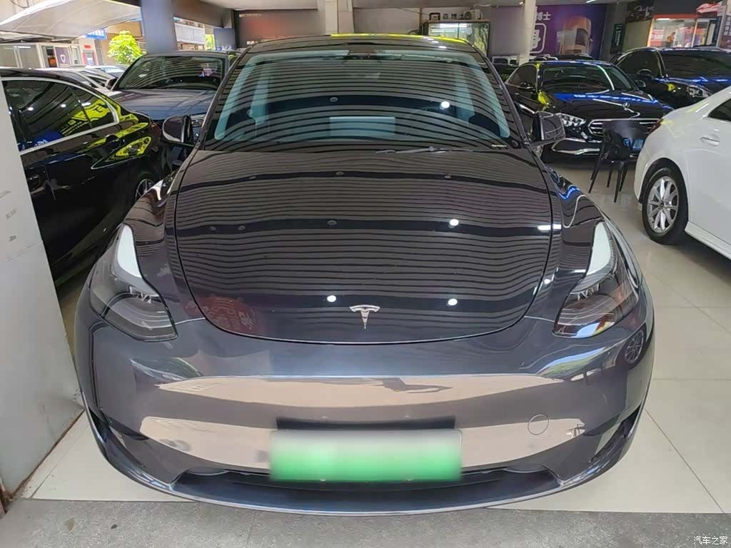Tesla Model Y, 2024 3