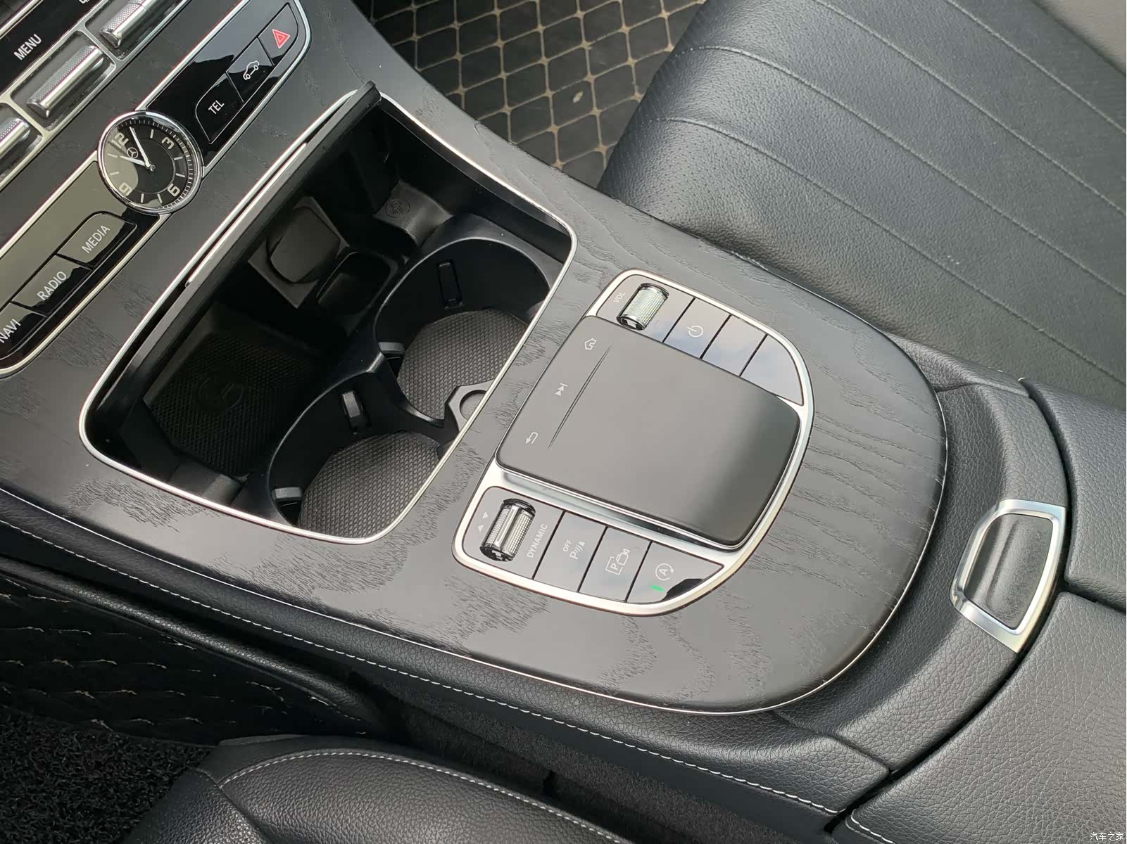 Mercedes-Benz E-Class, 2020 20