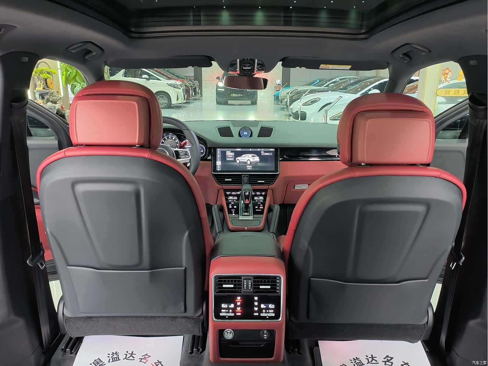 Porsche Cayenne, 2019 все фото