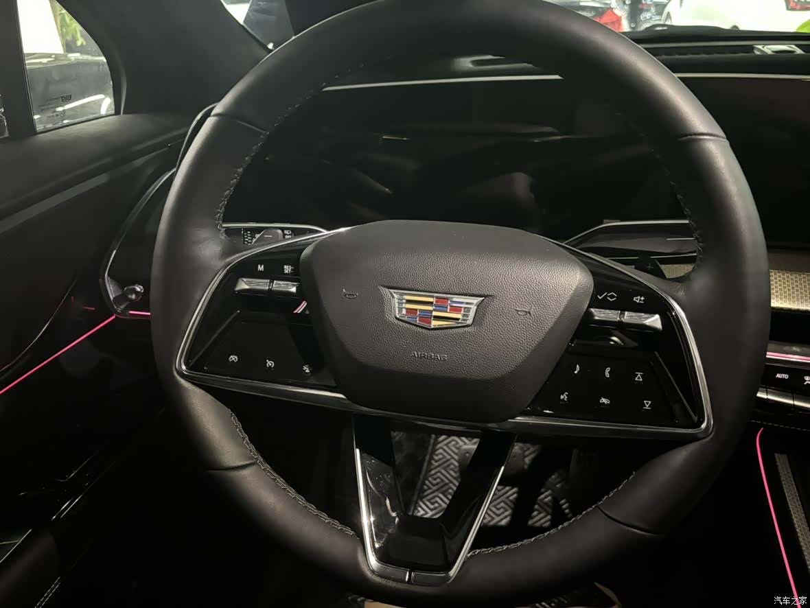 Cadillac XT5, 2024 10