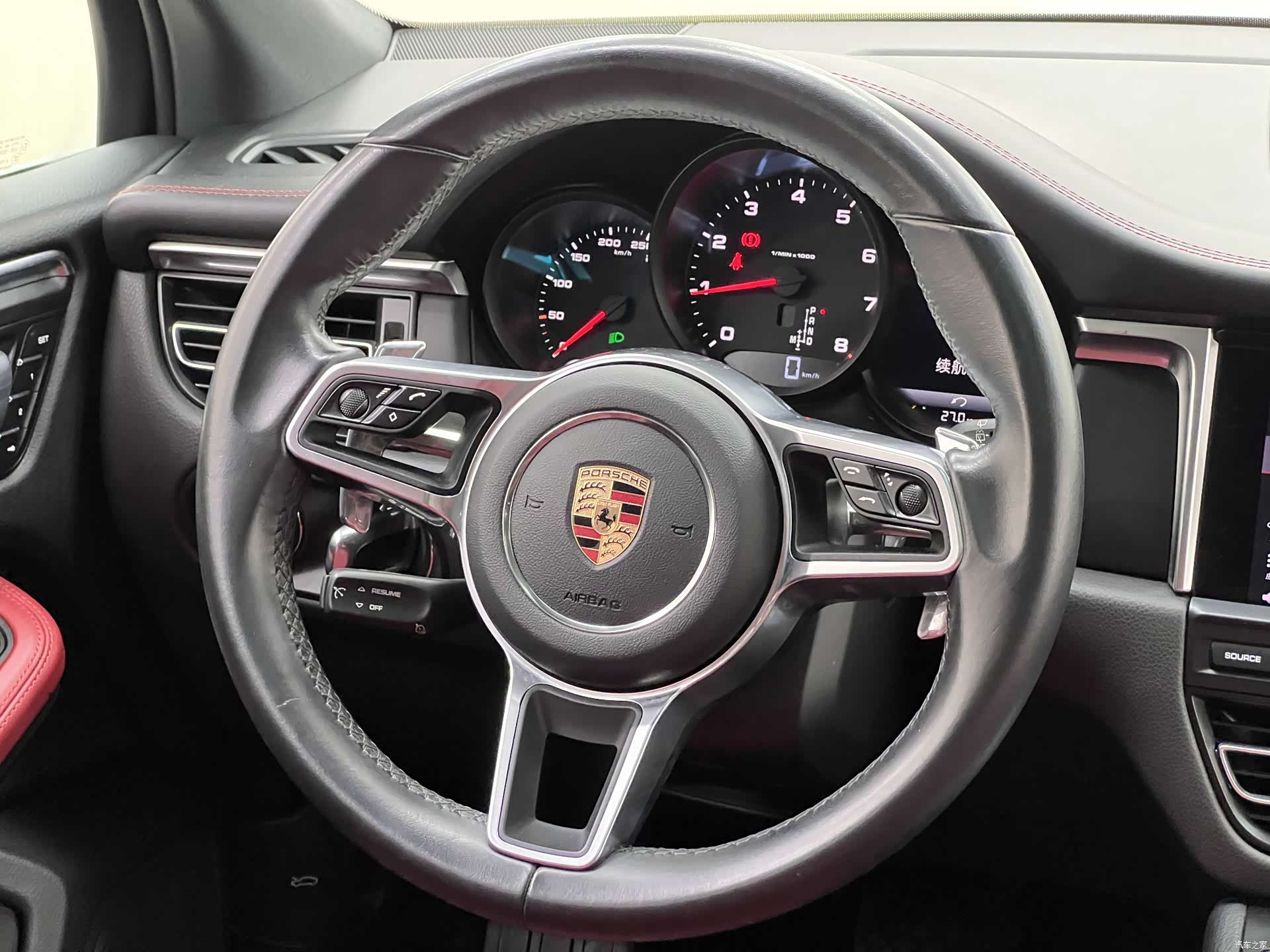 Porsche Macan, 2020 32