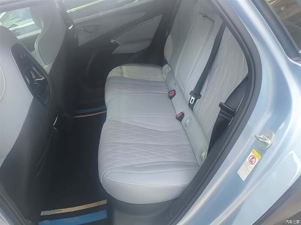 BYD Seal, 2022 17