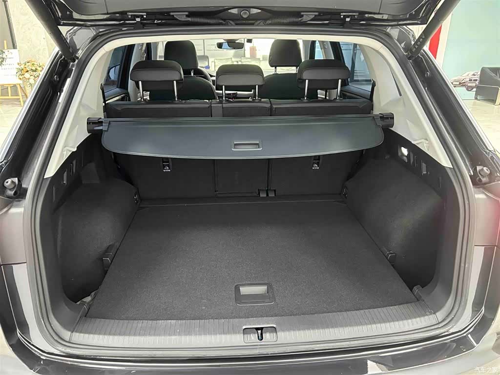 Volkswagen Tayron, 2023 16