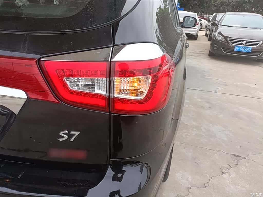 BYD S7, 2015 8