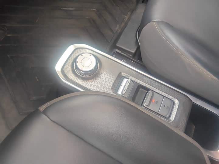 Baojun Yep 2023 qi jian ban