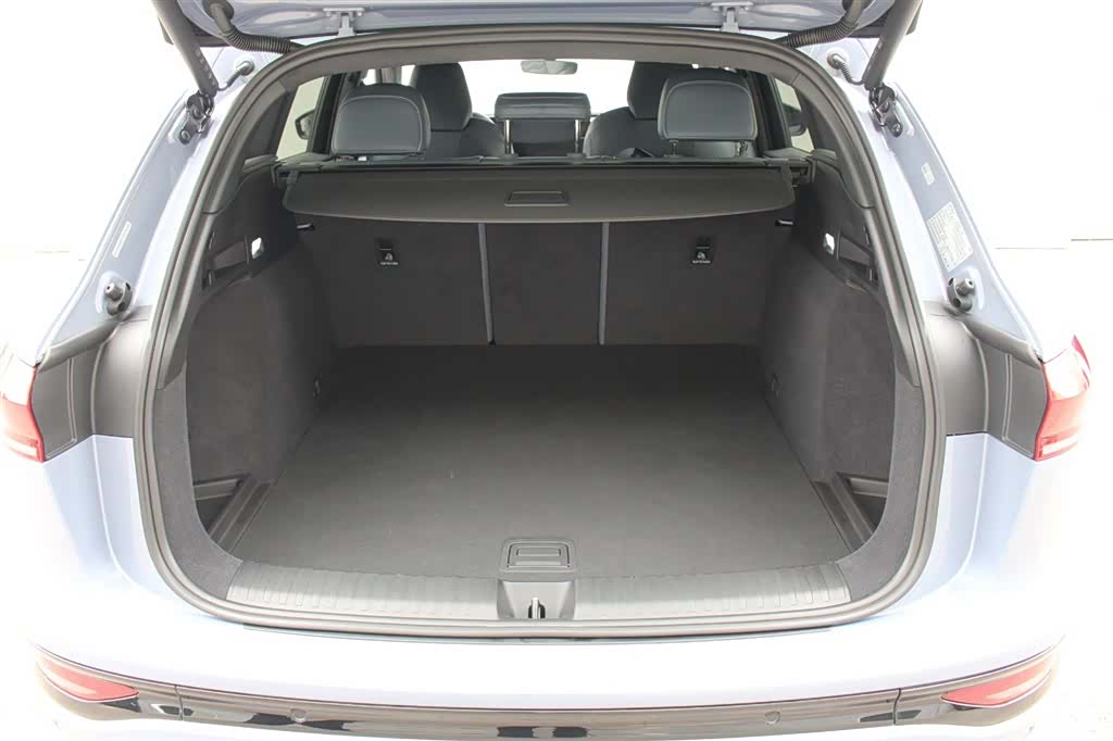 Audi e-tron, 2025 21