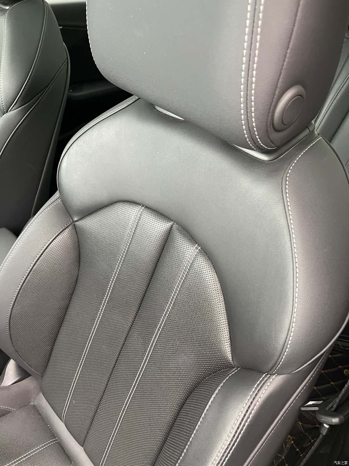 Audi A4L, 2024 18