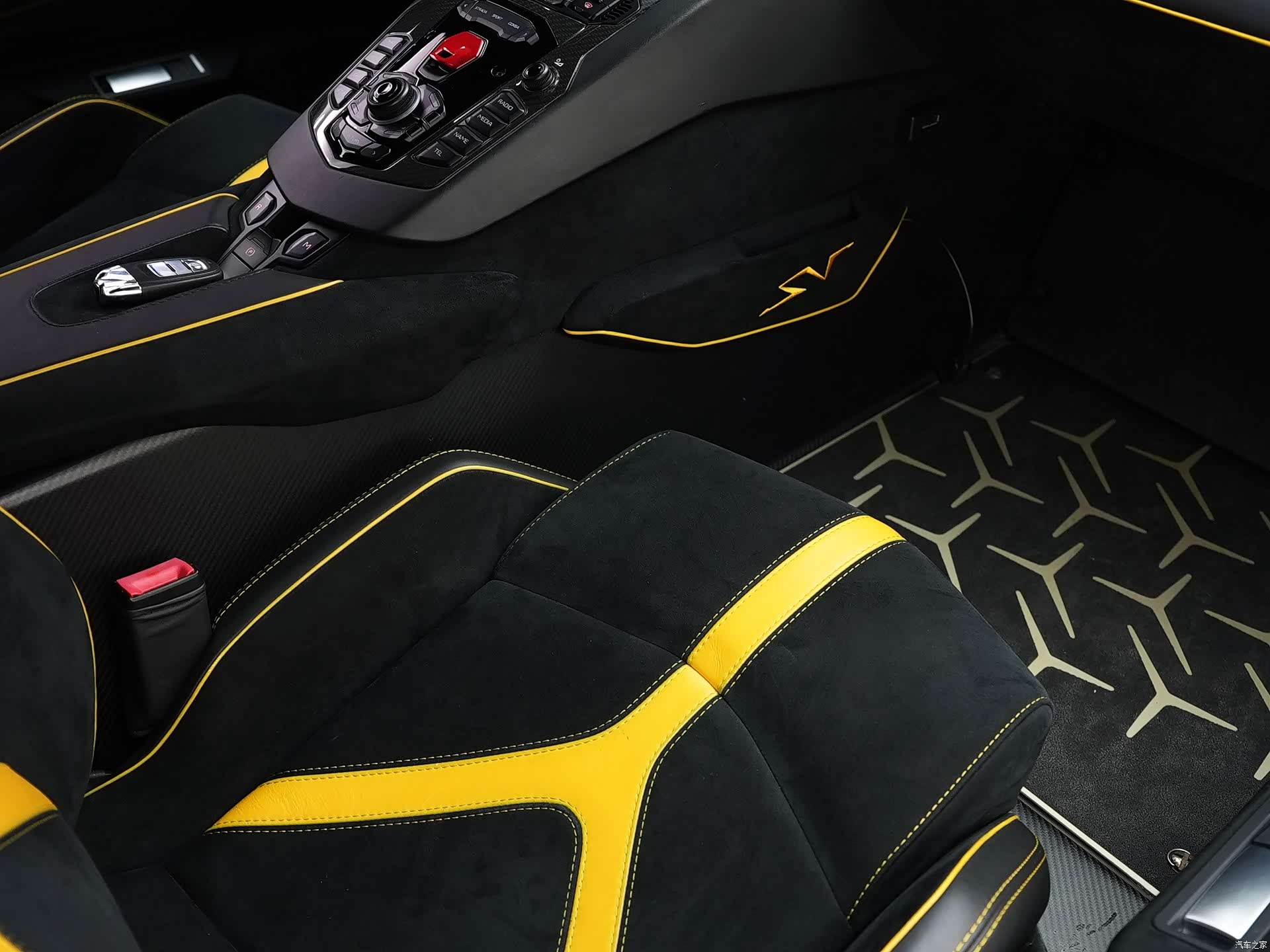 Lamborghini Aventador, 2016 35