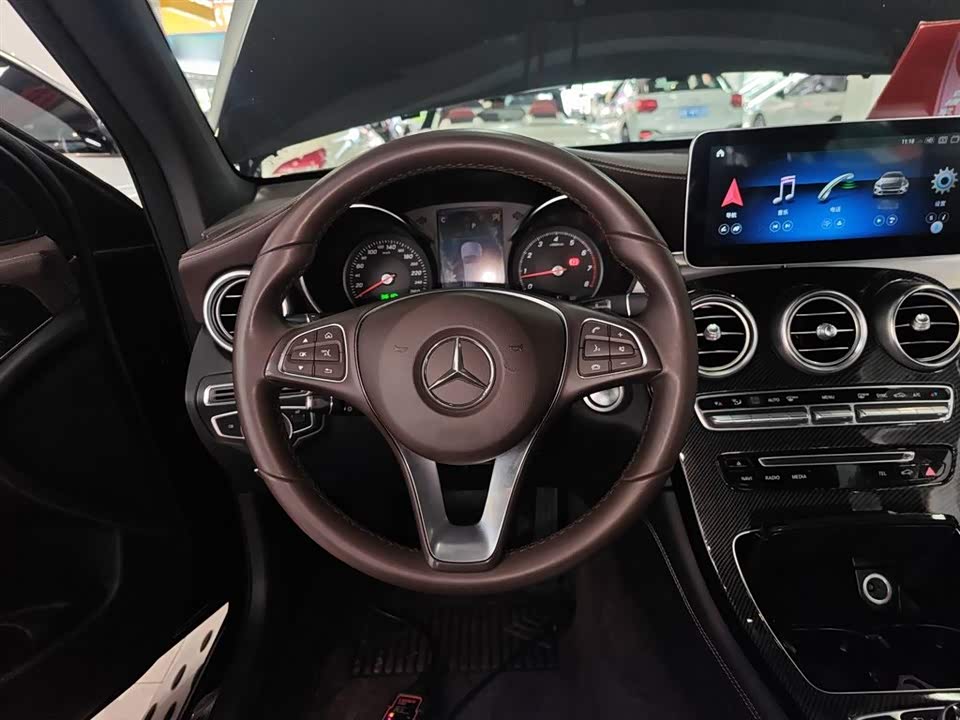 Mercedes-Benz GLC Mercedes-Benz GLC