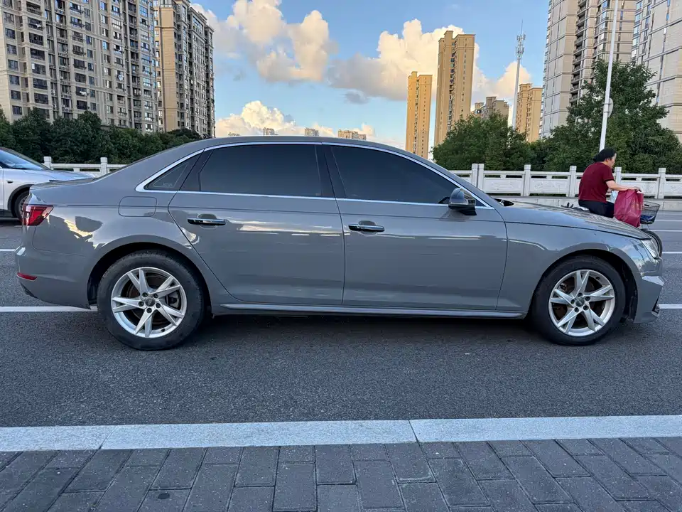 Audi A4L Audi A4L