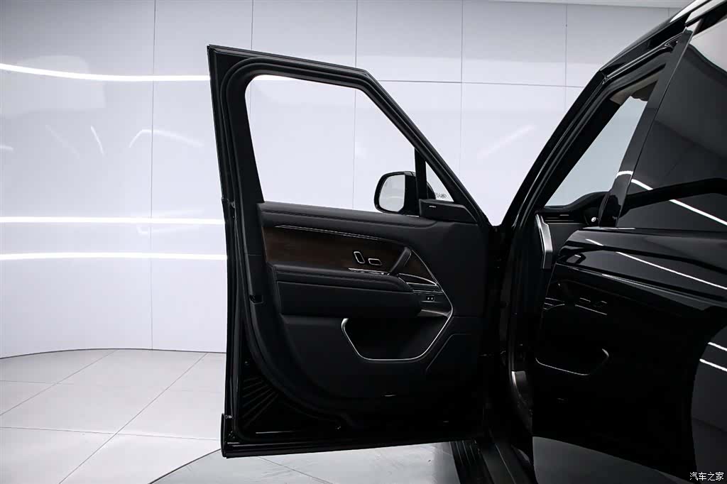 Land Rover Range Rover, 2024 11
