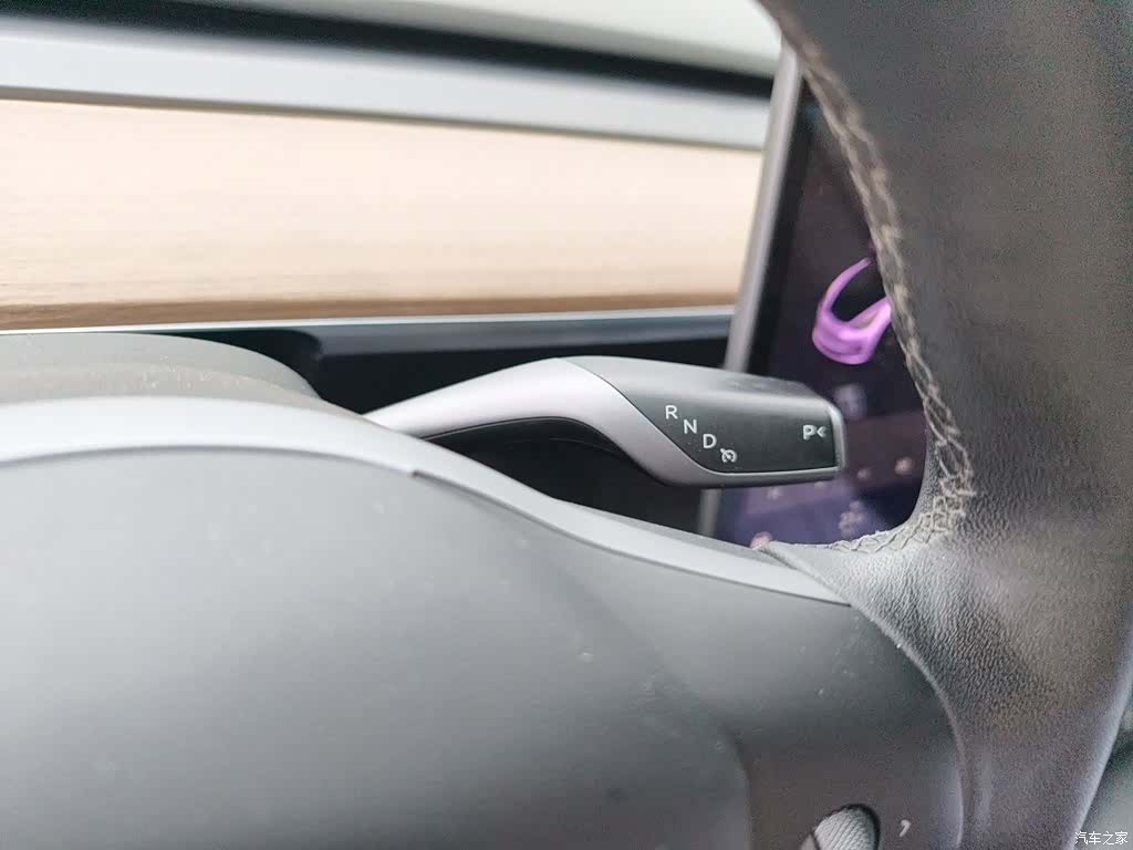 Tesla Model 3, 2021 7