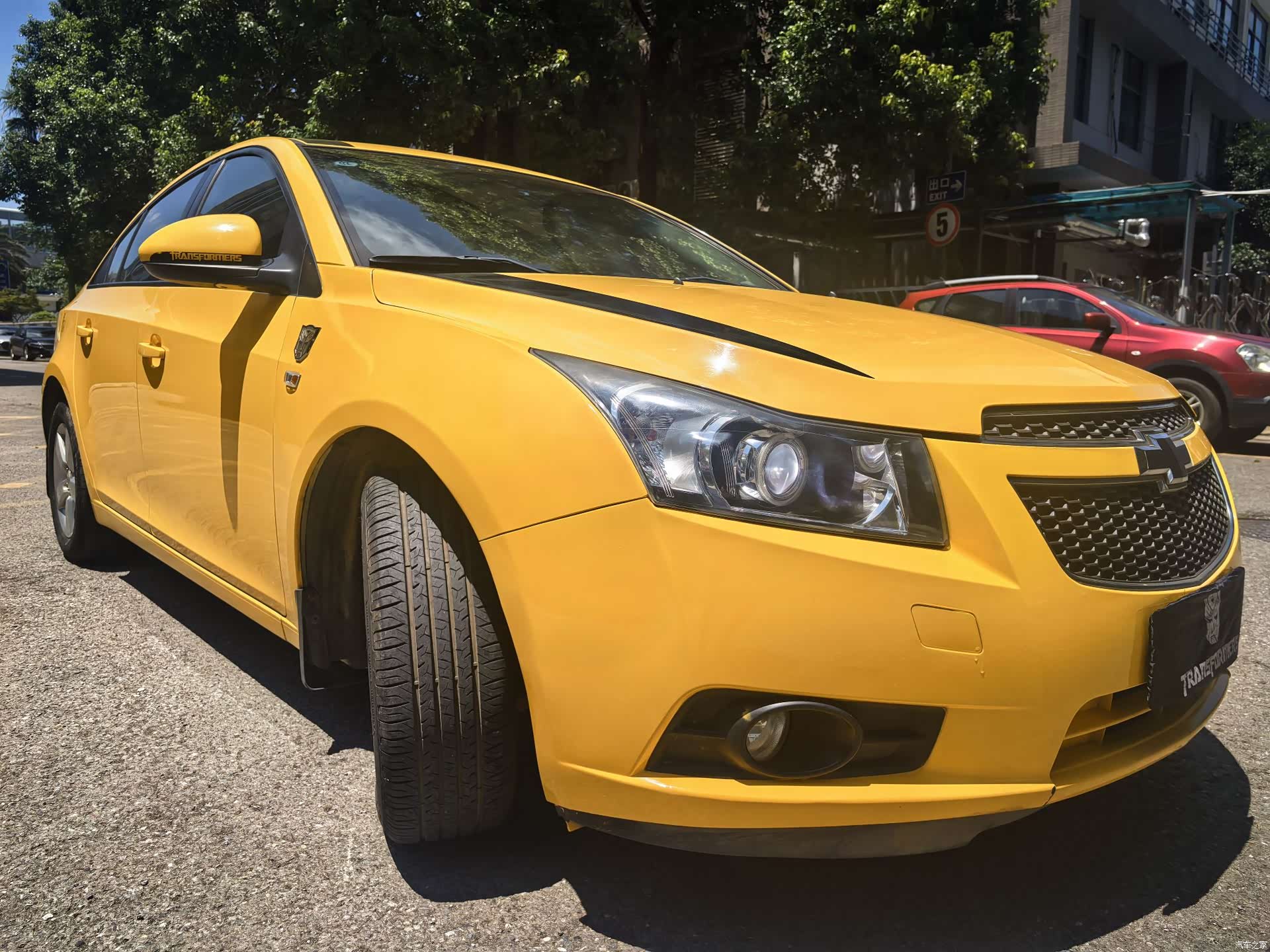 Chevrolet SE, 2011 4
