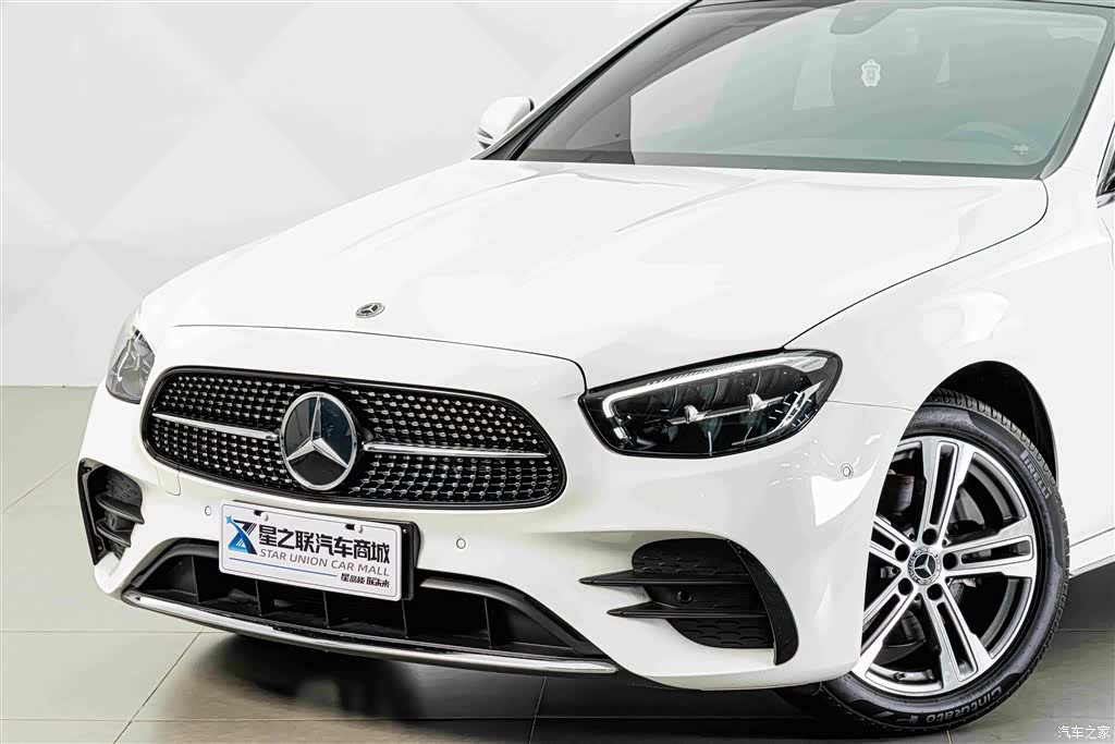 Mercedes-Benz E-Class, 2024 2