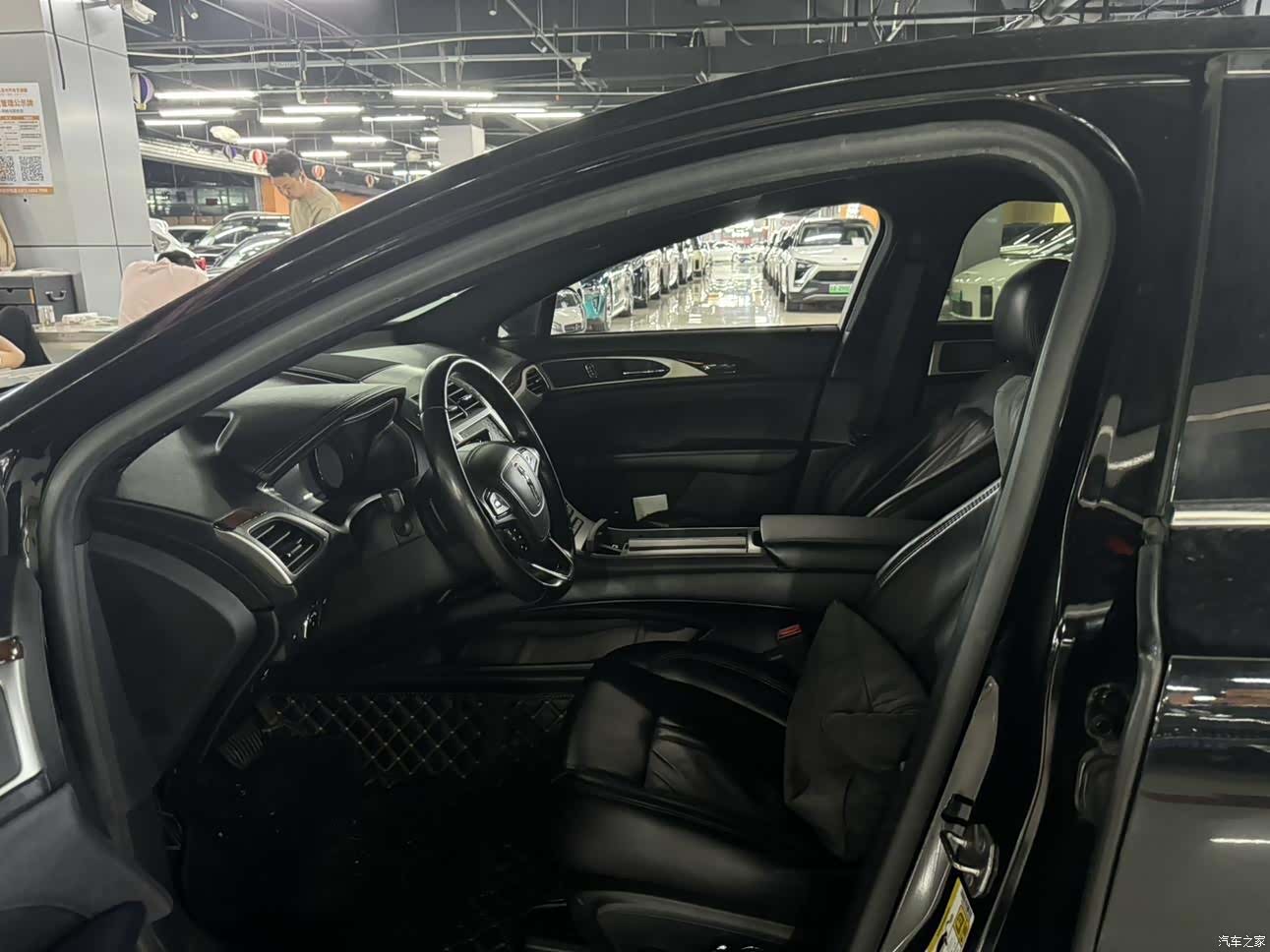 Lincoln MKZ, 2019 7
