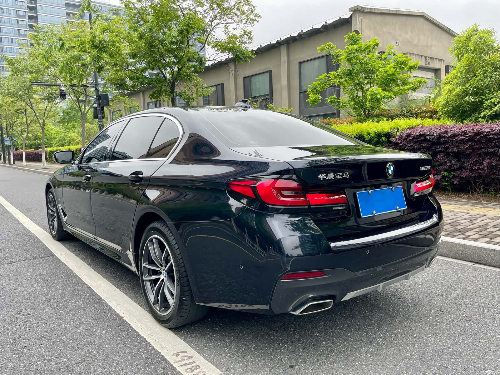 BMW 5 Series, 2023 все фото