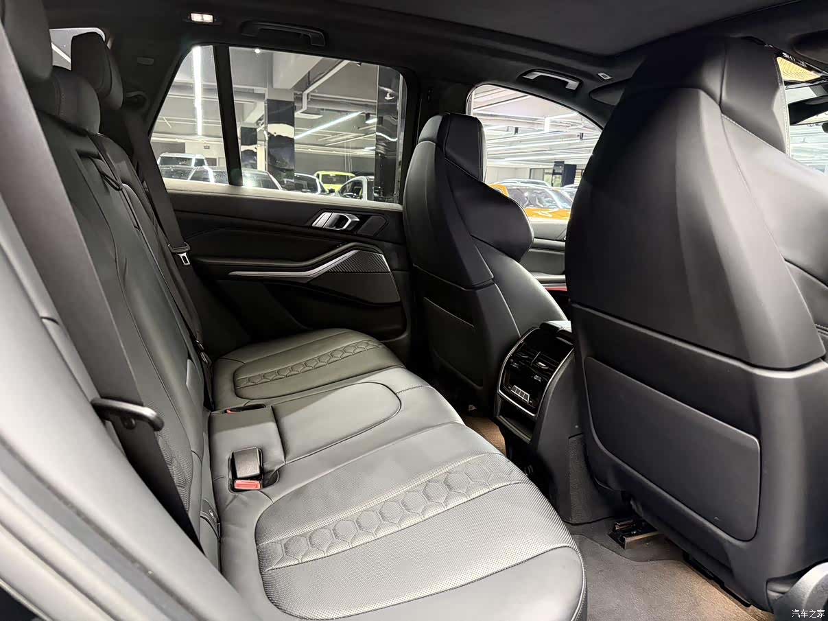 BMW X5, 2021 11
