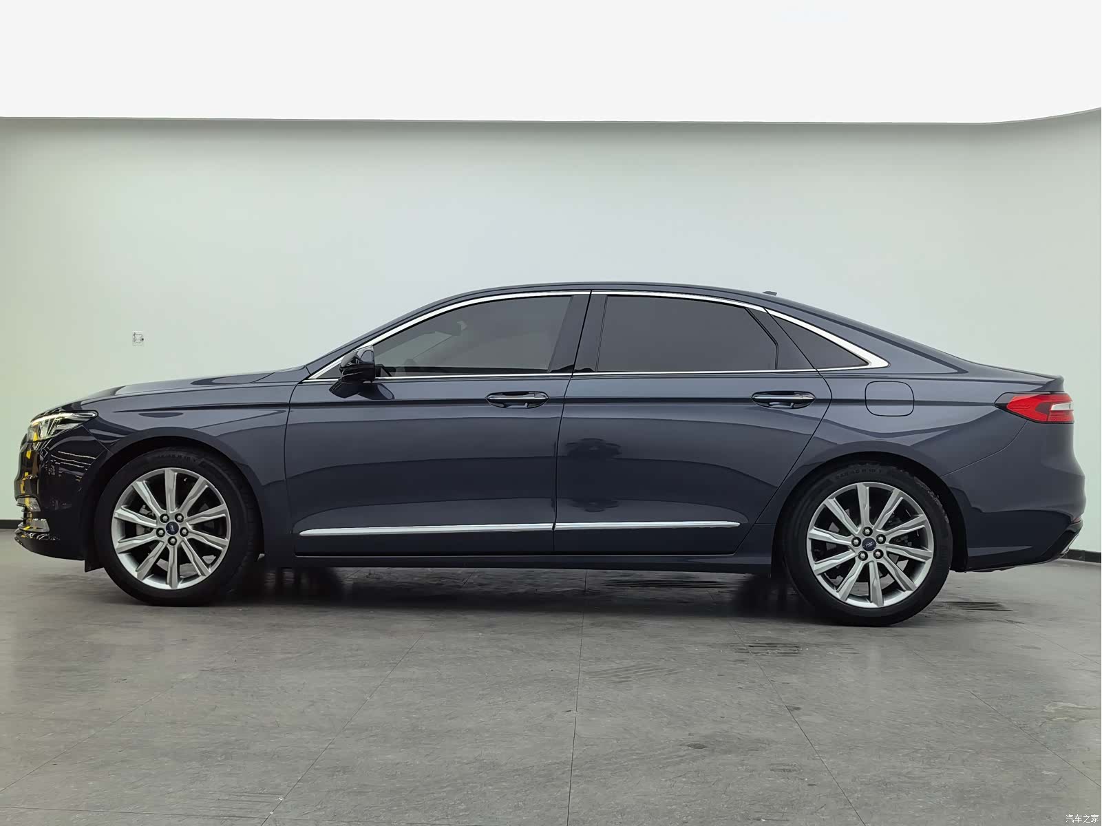 Ford Taurus, 2021 9