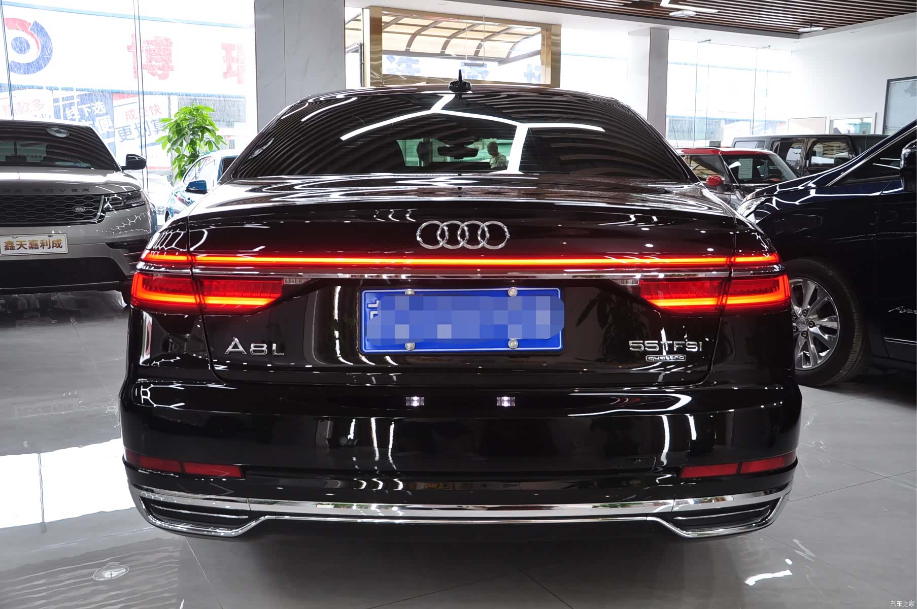 Audi A8L, 2021 4
