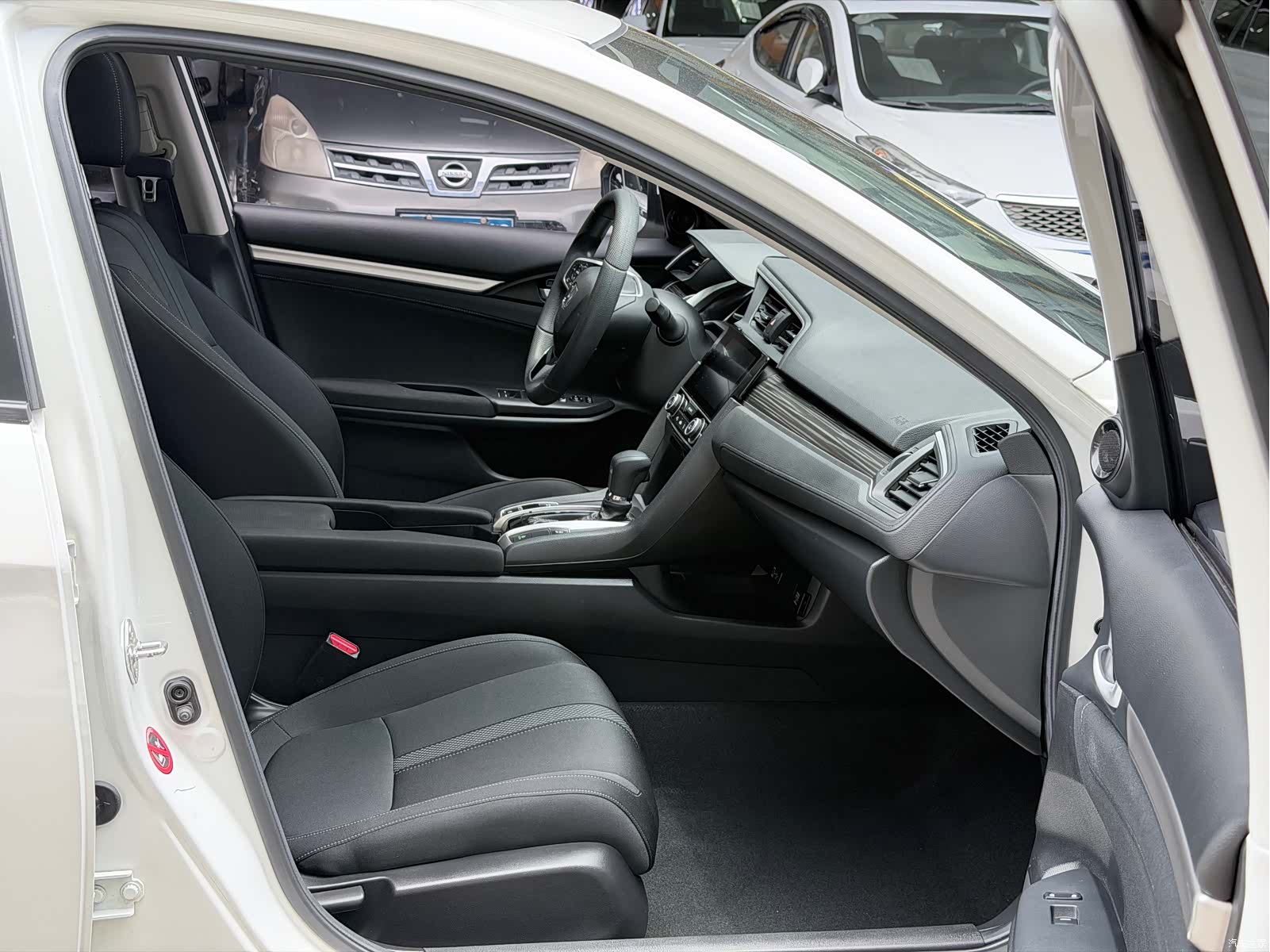 Honda Civic, 2019 9