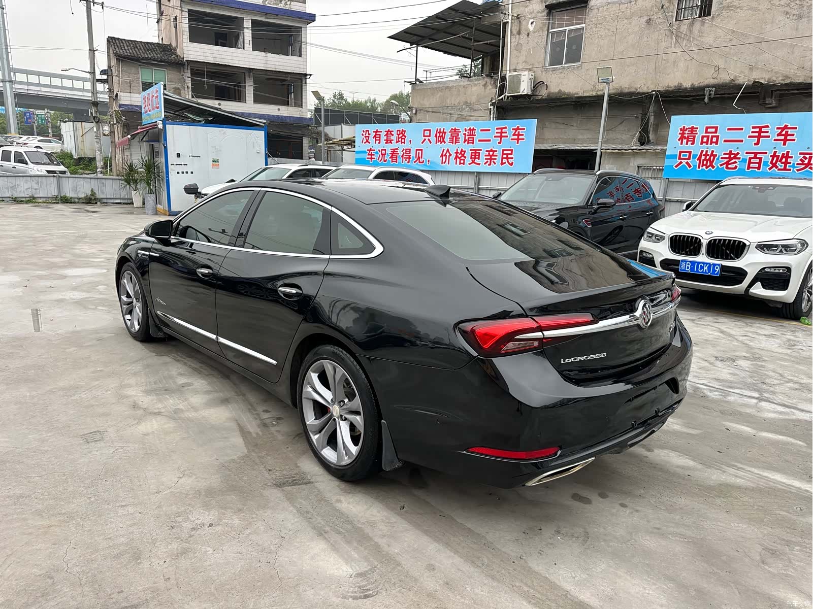 Buick LaCrosse, 2022 3