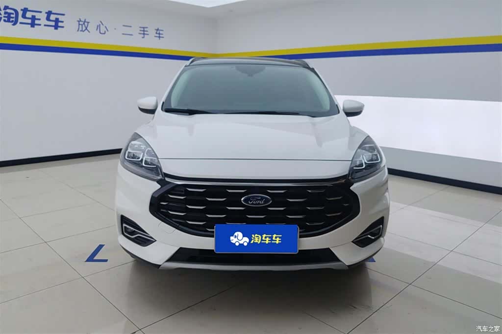Ford Escape, 2023 2
