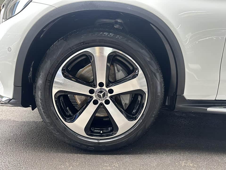 Mercedes-Benz GLC Mercedes-Benz GLC