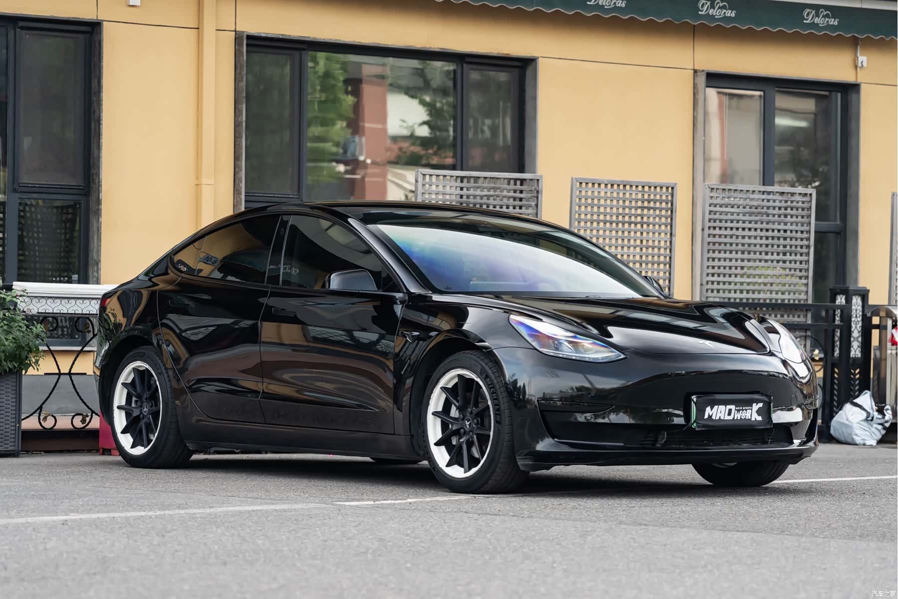 Tesla Model 3, 2021 3
