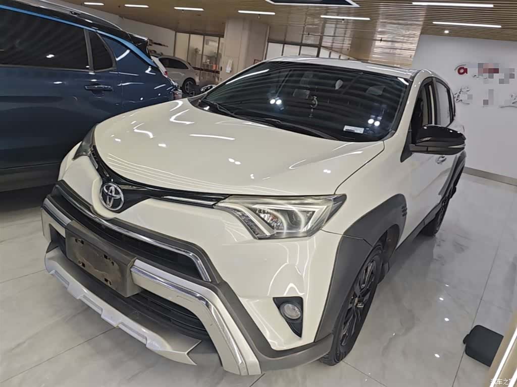 Toyota RAV4, 2019 1