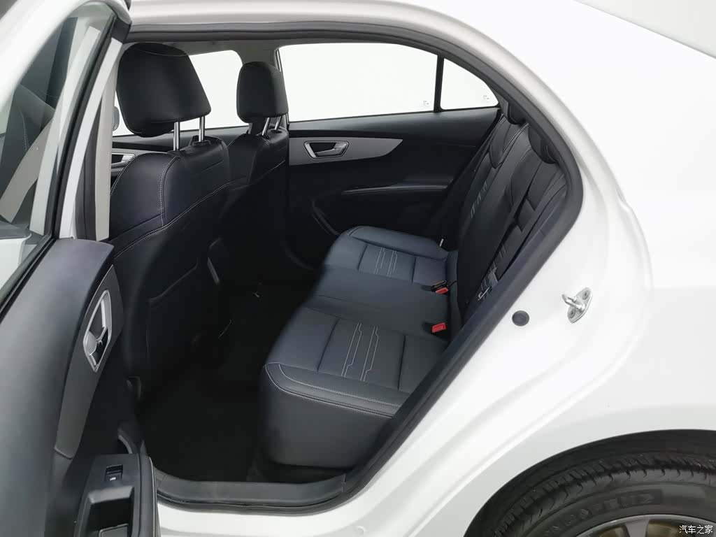 BYD Qin, 2020 15