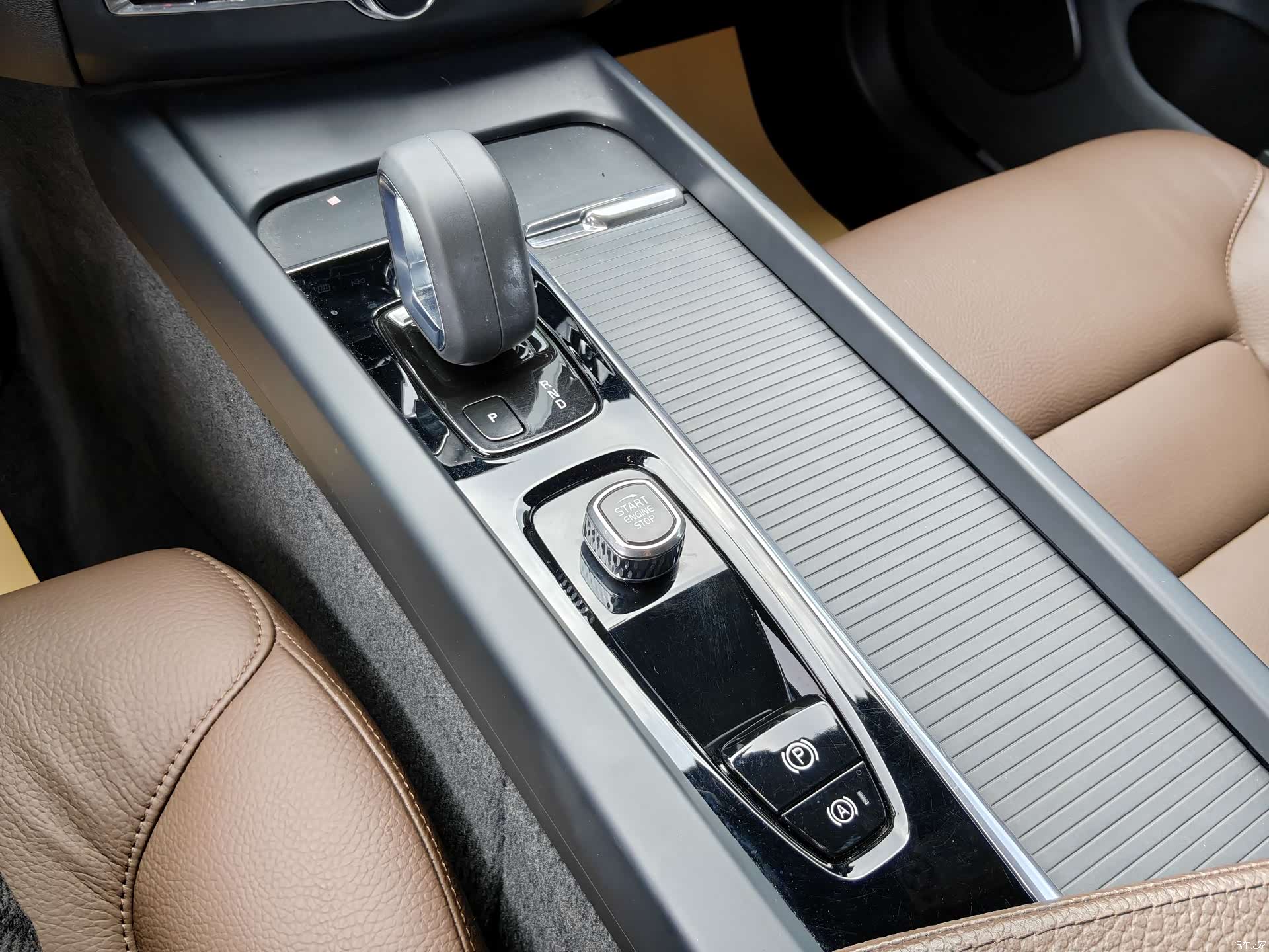 Volvo XC60, 2021 6