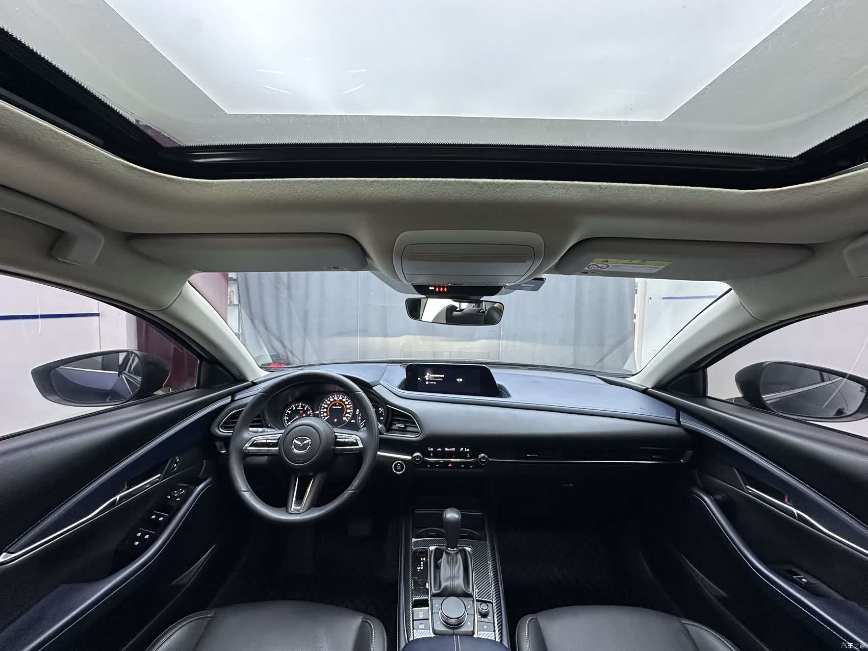 Mazda CX-30, 2022 11