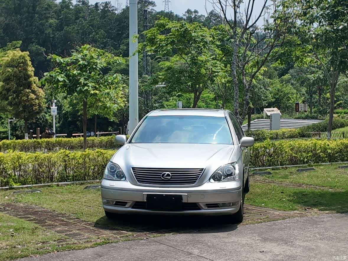 Lexus LS, 2005 58