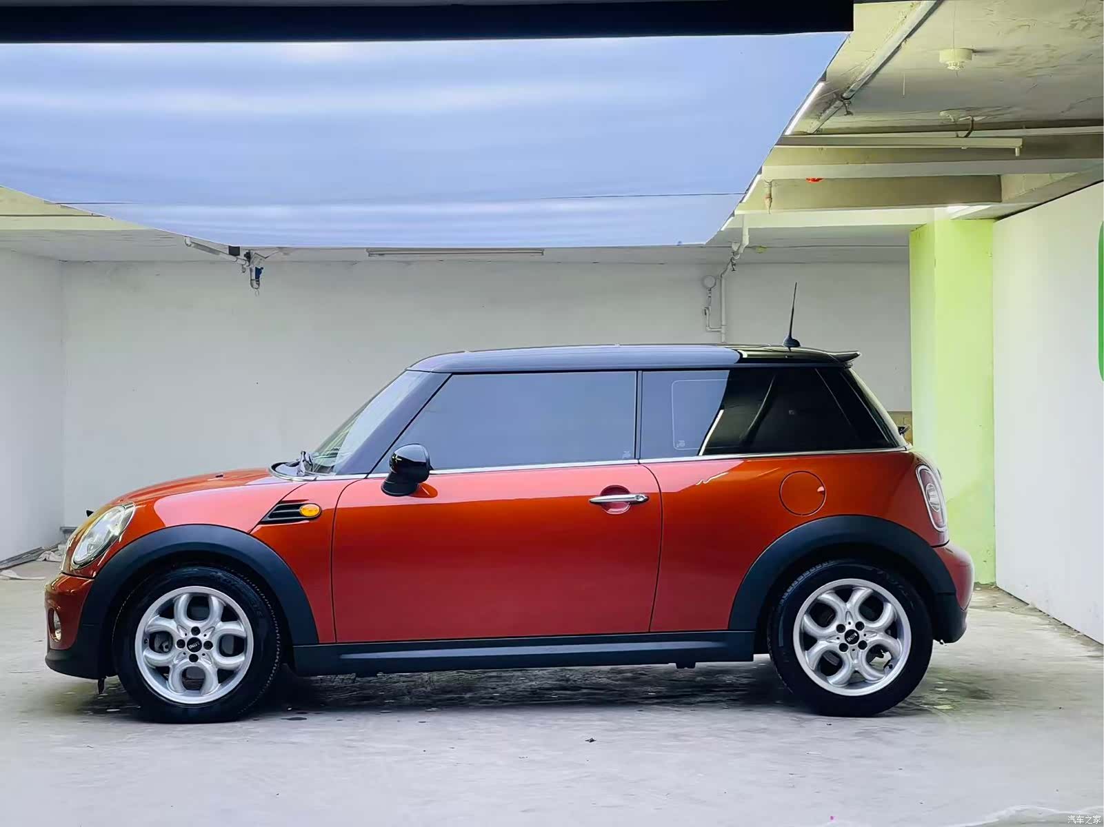 Mini Cooper, 2013 4