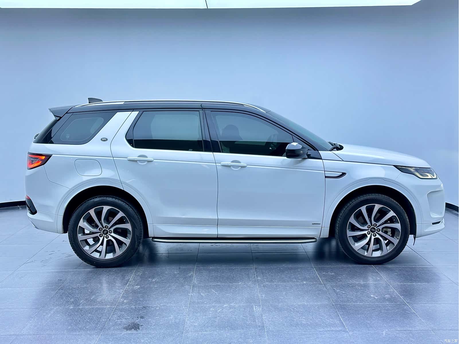 Land Rover Discovery, 2021 15