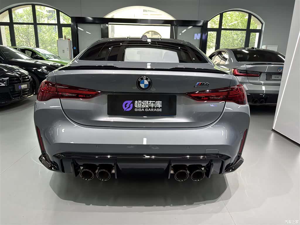 BMW M4, 2024 все фото