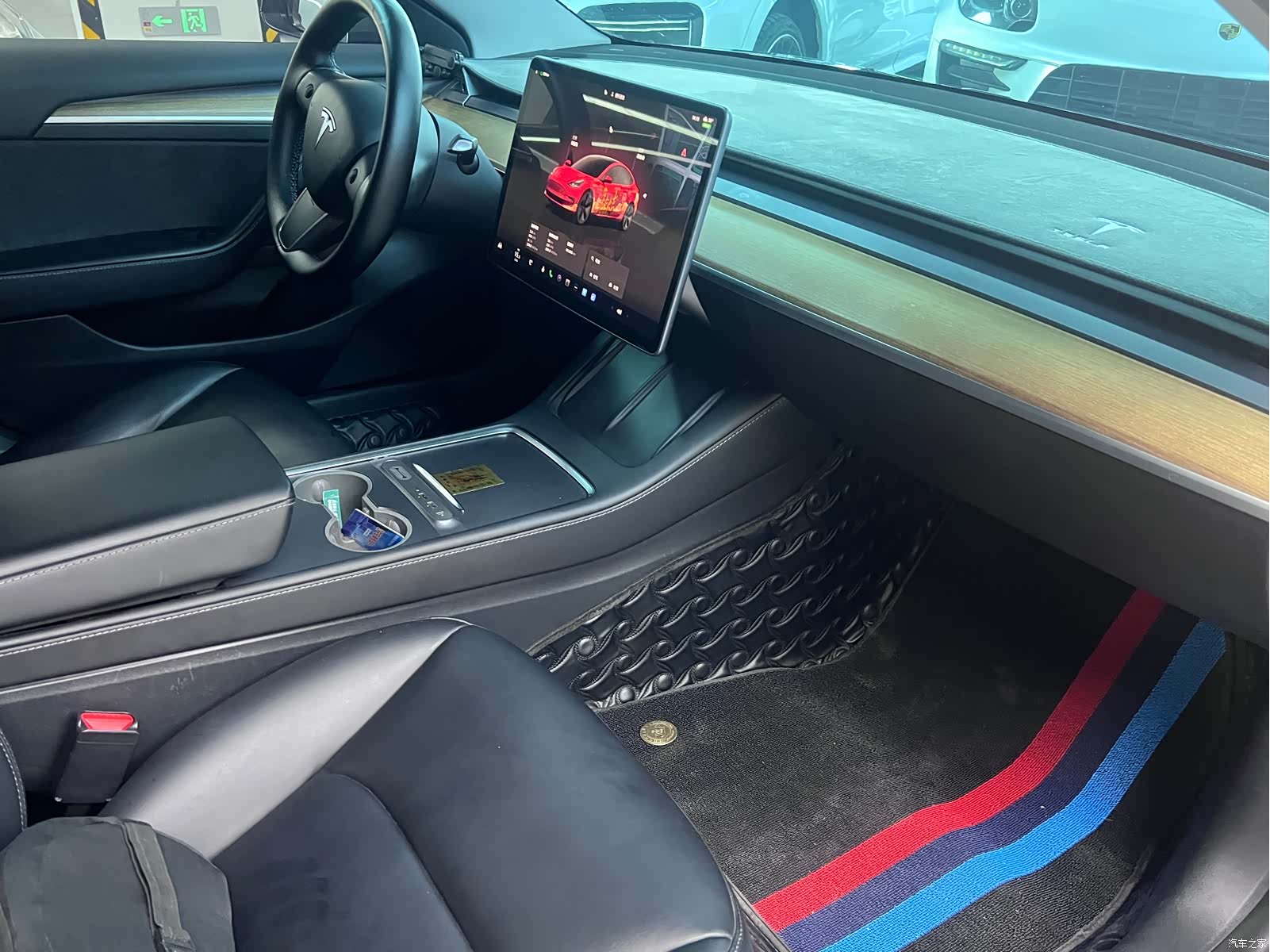 Tesla Model 3, 2022 9