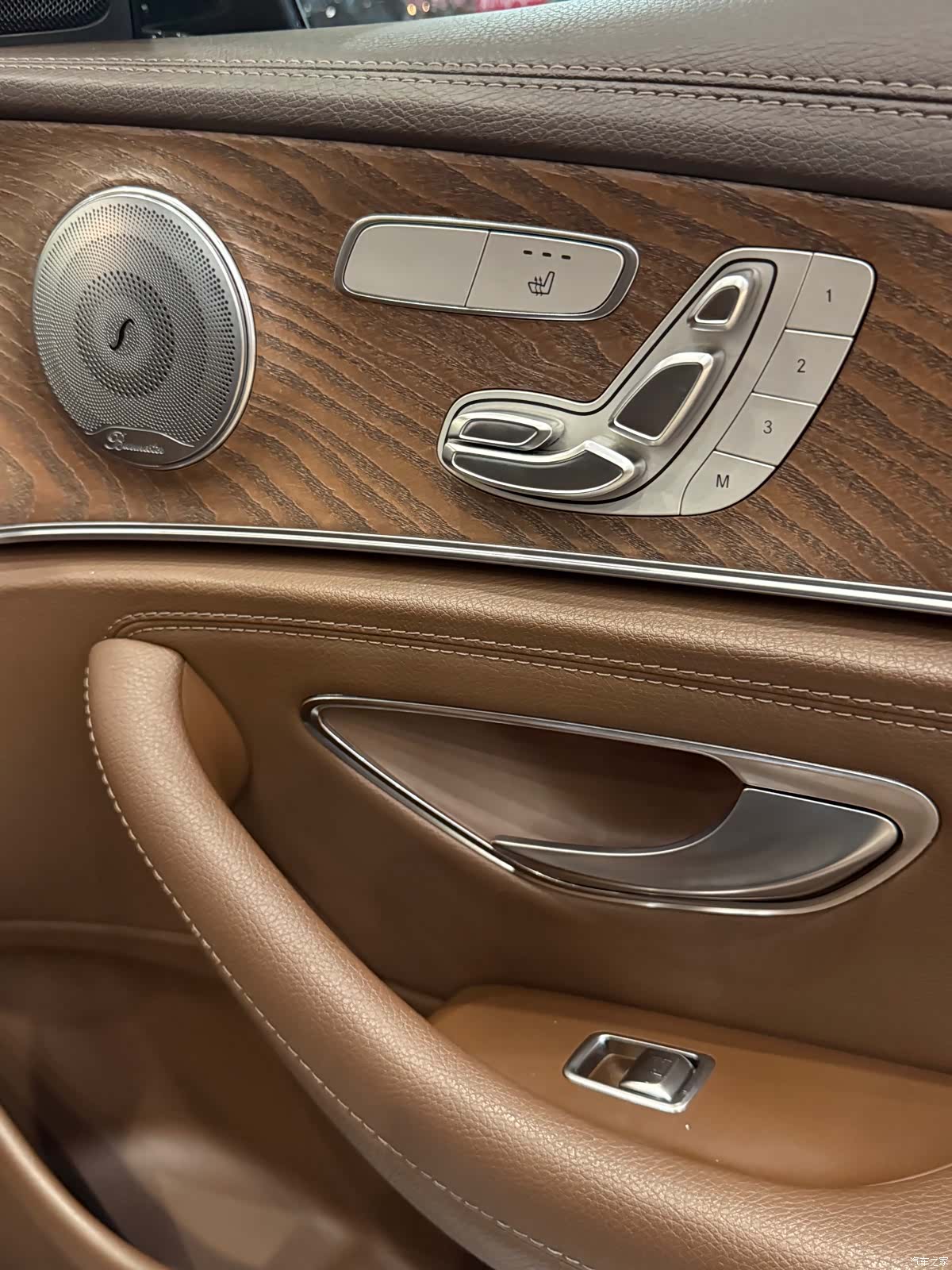 Mercedes-Benz E-Class, 2018 13