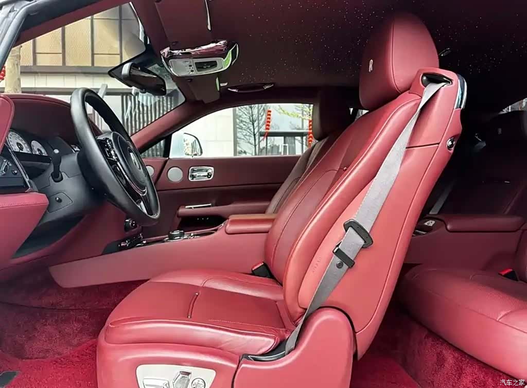 Rolls-Royce Wraith, 2018 6