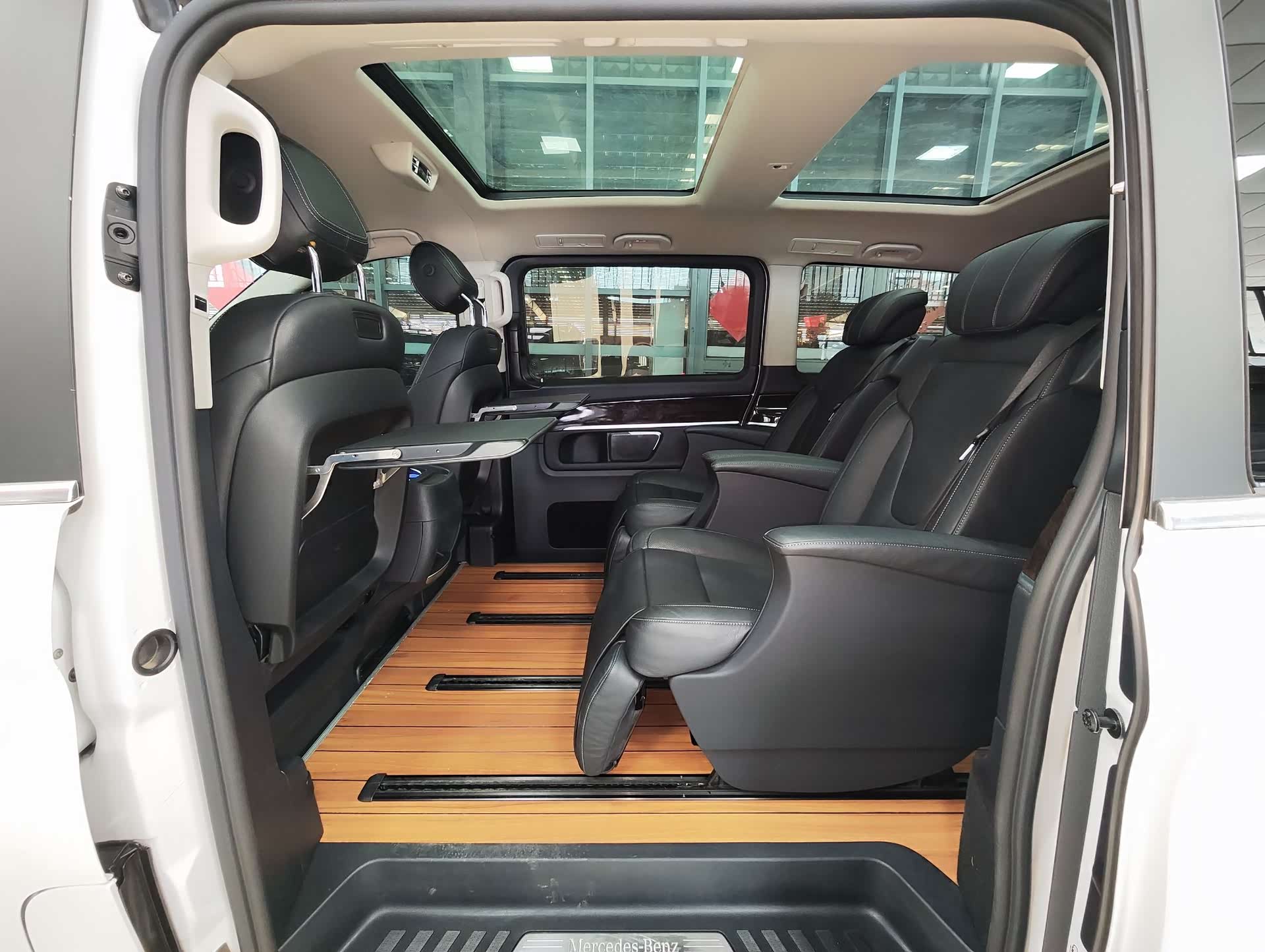Mercedes-Benz V-Class, 2018 все фото
