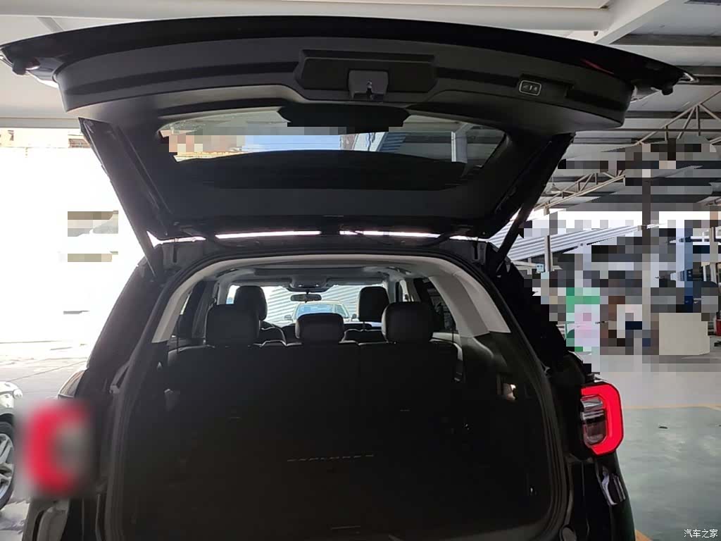 Ford Explorer, 2025 19