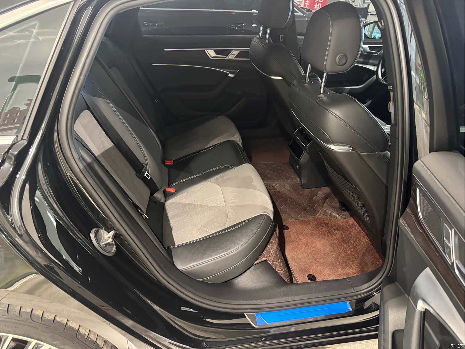 Audi A6L, 2023 14