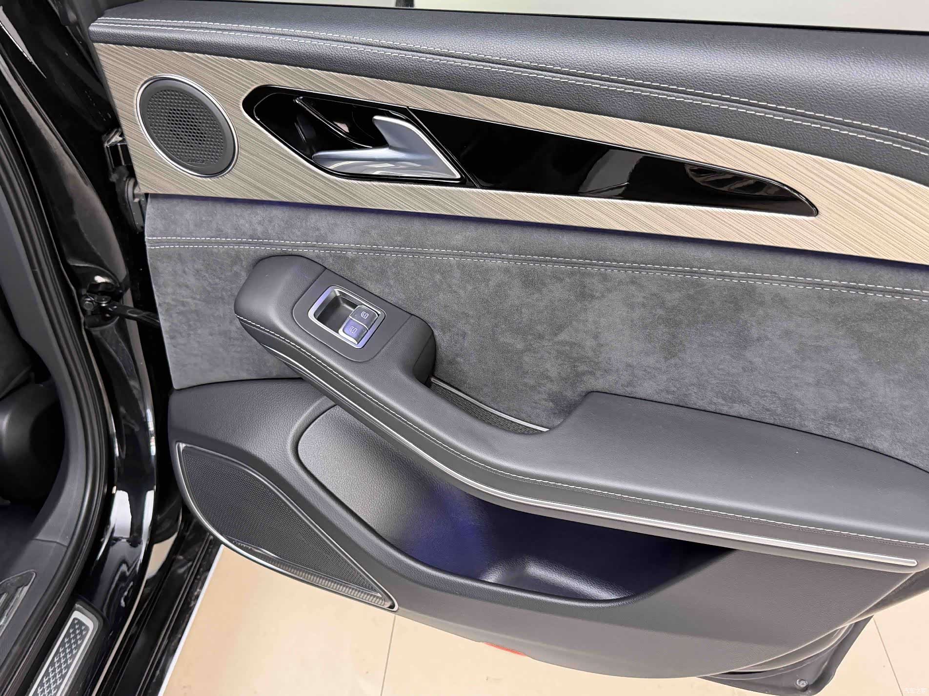 Hongqi H9, 2022 20
