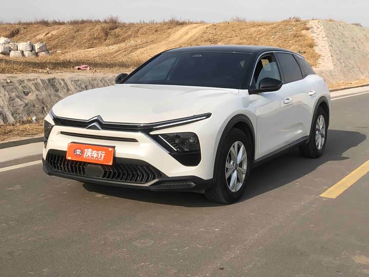 Citroen C5 X 1.6T Overseas Edition 2025