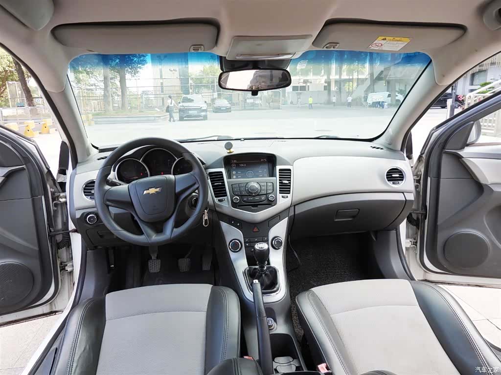 Chevrolet SL, 2014 7