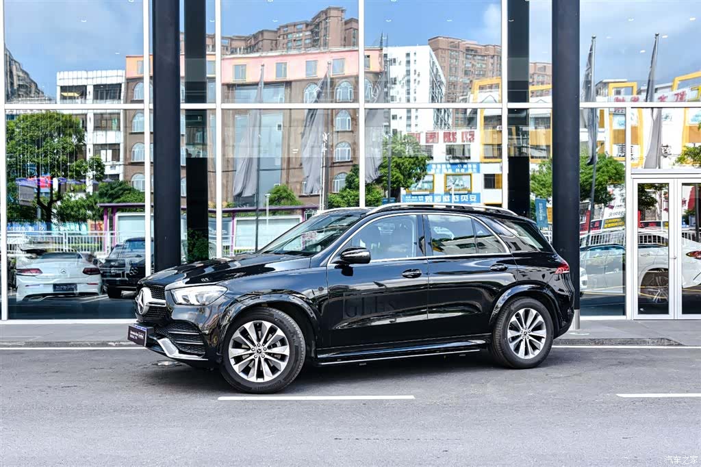 Mercedes-Benz GLE, 2022 3