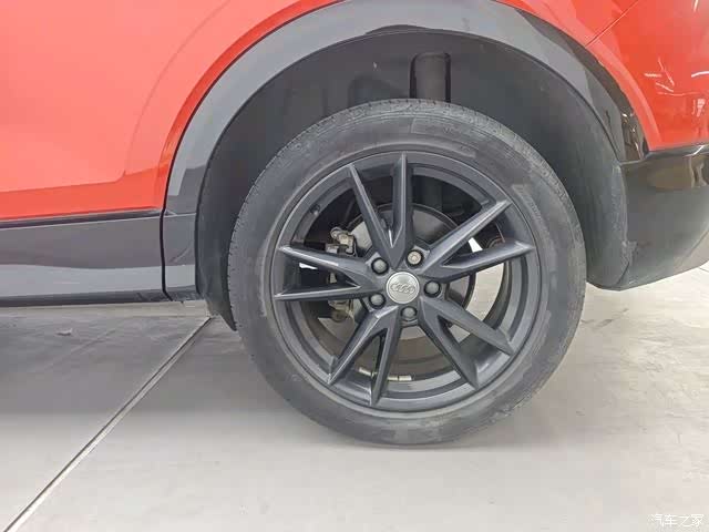 Audi Q2L, 2021 16