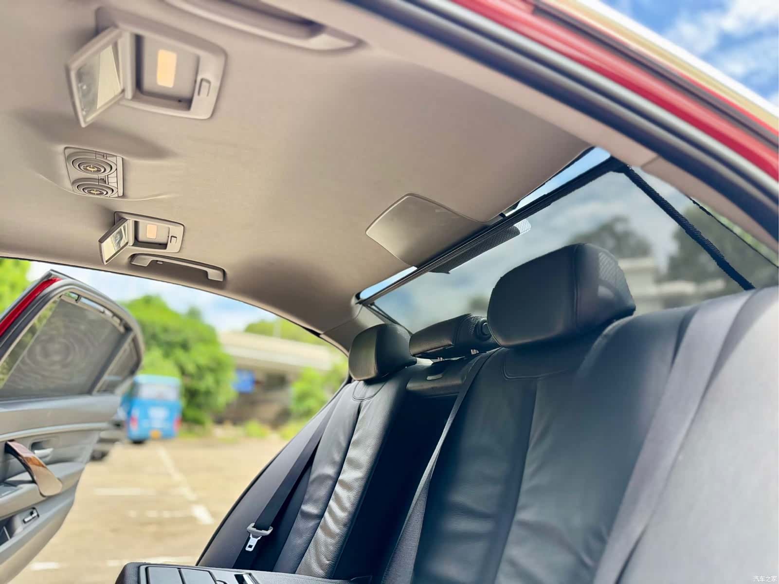 BMW 3 Series, 2016 12