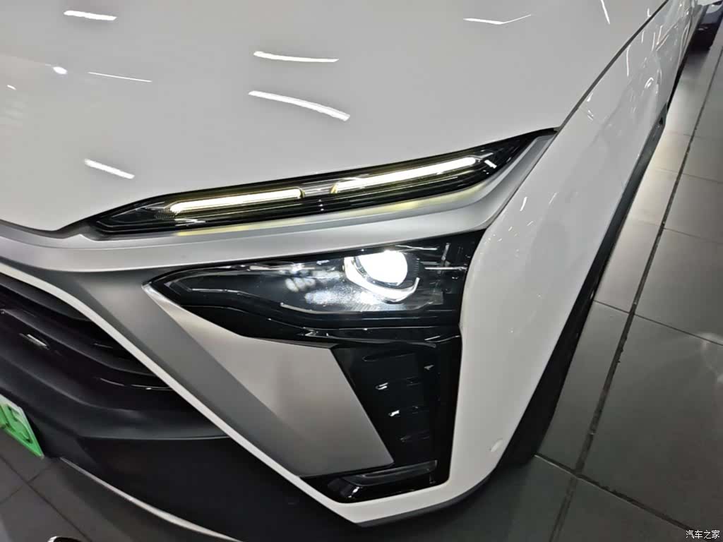 NIO ES8, 2021 24