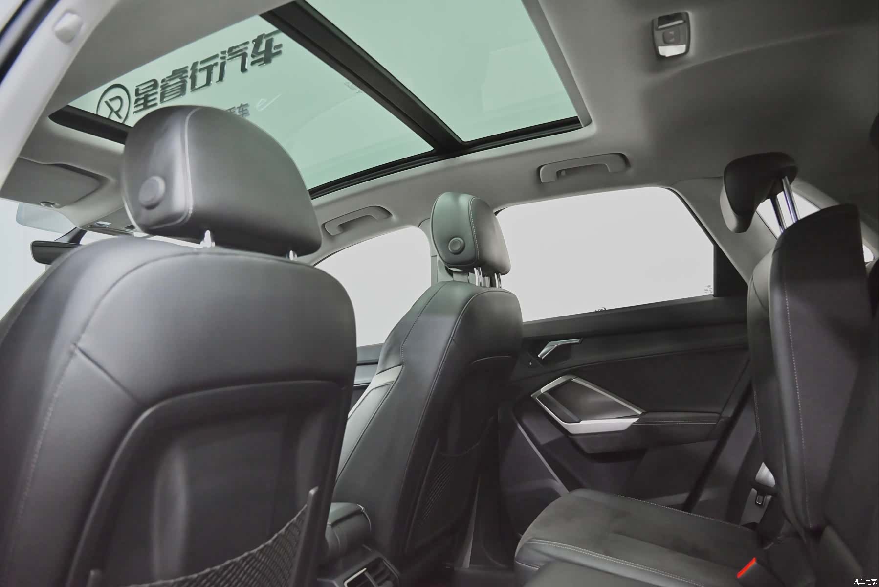Audi Q3, 2019 13